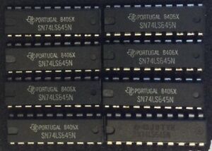 8x Texas Instruments SN74LS645N - Octal Bus Transceiver