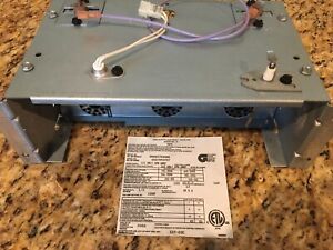 Goodman Burner Rack, 3 cell, w/Burner Box, Rollout switch, Igniter And sensor