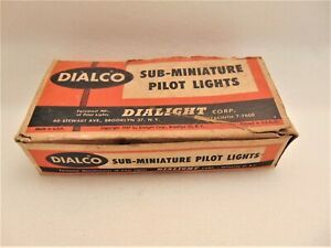 DIALCO MINIATURE PILOT / INDICATOR LIGHTS  NOS  BOX  OF  50