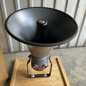 FEDERAL SIGNAL SELECTONE, 314X-024, 24VDC EXPLOSION-PROOF SOUNDER NEW