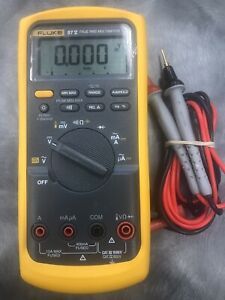 Fluke 87V Industrial Digital True RMS Multimeter With Probemaster Leads