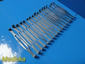 17X V. Mueller SU 3660 &amp; SU 3660A US Army Retractor Set, Double Ended, 8&#034; ~25596