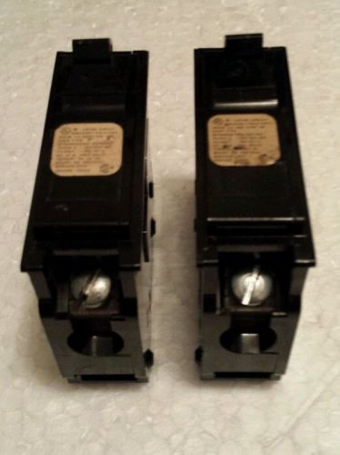 Lot of 2 Crouse Hinds Murray 20 Amp 1 Pole MP MP120 Circuit Breaker