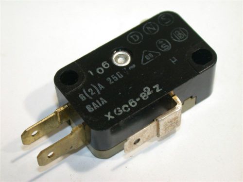 UP TO 24 SAIA SNAP ACTION MICRO SWITCHES XGC6-82Z