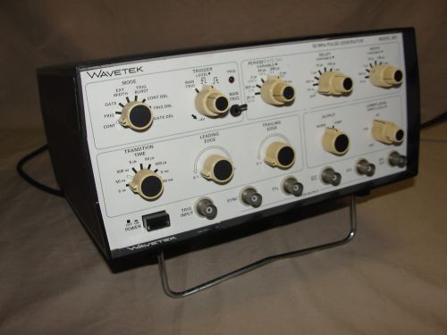Wavetek model 801 50 mhz pulse generator 48 - 66 hz 60 va 100 - 240v for sale