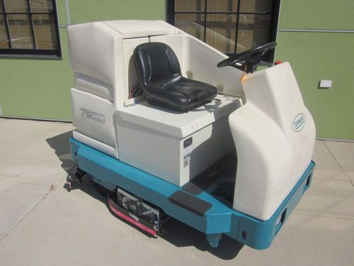 Tennant 7200 36&#034; cylindrical scrubber for sale