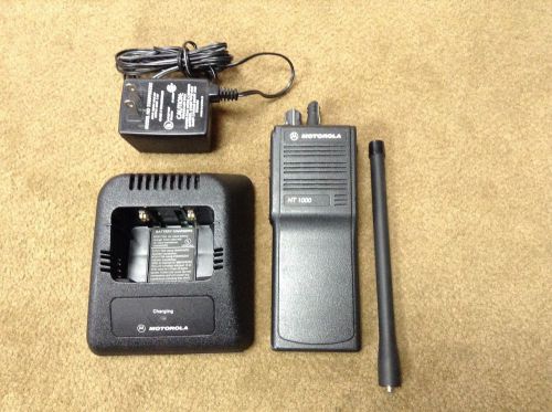 Motorola HT1000 VHF radio with charger ant. great condition H01KDC9AA3DN #5