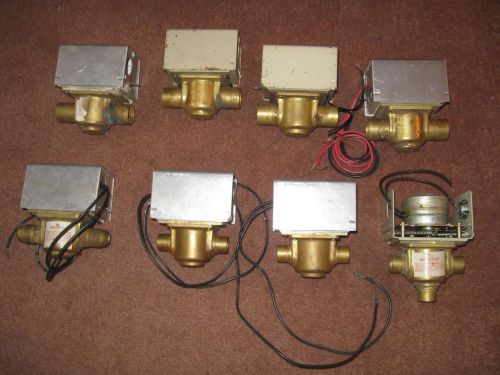 LOT OF 8 ZONE VALVES BARBER COLMAN  SIEBE FOR PARTS OR REPAIR HVAC hot water