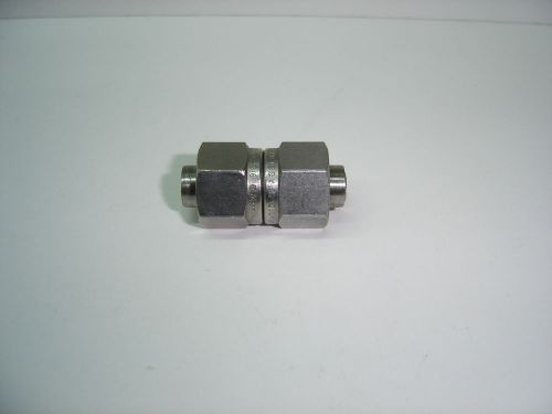 Swagelok ss-600-a-6anf tube adaptor 3/8&#034; od tube x 3/8&#034; od tube for sale