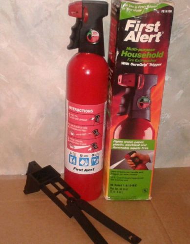 First Alert FE1A10GO Multi-Purpose Household Extinguisher Red