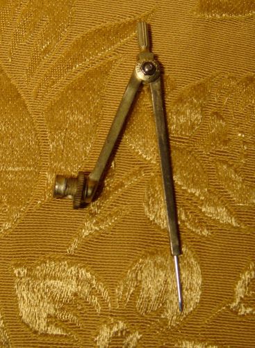 VINTAGE BRASS PENCIL DRAWING COMPASS TOOL MADE IN ENGLAND