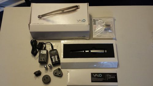 Dental ultradent valo led curing light - cordless! kit w/ batteries &amp; barriers!! for sale