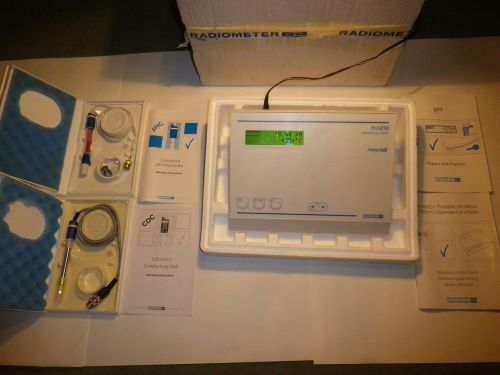 PHM210 Standard pH meter Radiometer Analytical MINT QUALITY with ORIGINAL BOX