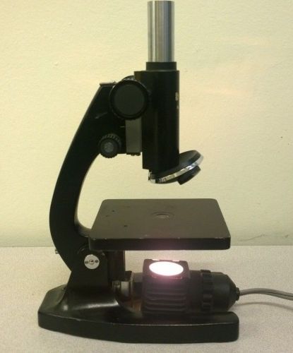 Boreal Standard Compound Microscope Model  781633 4/10/40 Power W/ Light