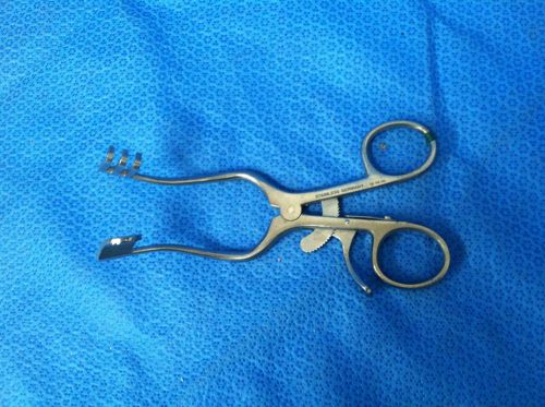 Medtronic XOMED 3724066 Perkins Retractor-Right