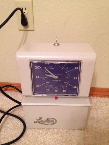 Lathem Automatic Model Heavy-Duty Time Clock / Recorder, White LTH4001