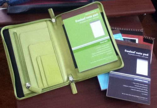 By Levenger-AMBI FOLIO JUNIOR-Lime-NEW  and 5 Note Pads - Beautiful Color!