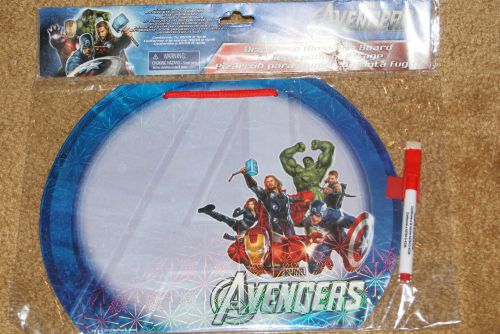 THE AVENGERS - MARVEL- DRY ERASE HANGING MESSAGE BOARD NEW!