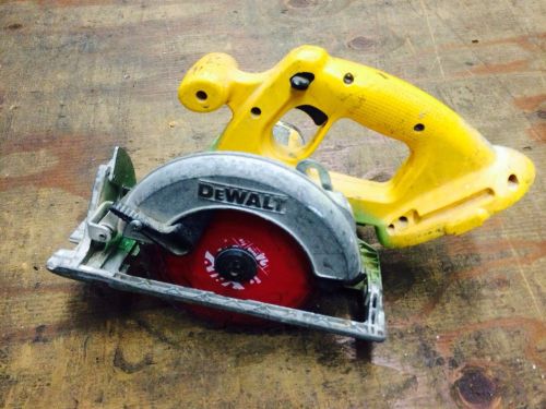 Dewalt Dc390 18v Battery  6-1/2&#034; Cordless Circular Saw *Tool Only* Works Great