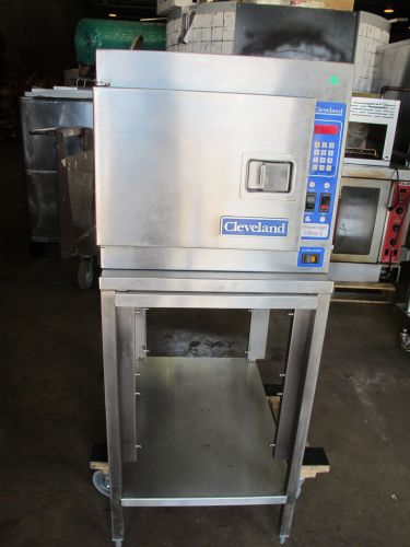 Cleveland 21cet8 steamcraft ultra 3 commrcial elec. convectin steamer with table for sale