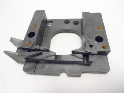 143368 New-No Box, Signode 434050 Molded Mounting Plate