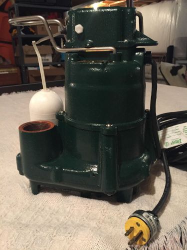 Zoeller sump pump model 98 115v 1-1/2&#034; discharge &#034;brand new&#034; list price $289.00 for sale