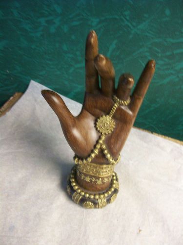 MANNEQUIN HAND FOR JEWELRY DISPLAY