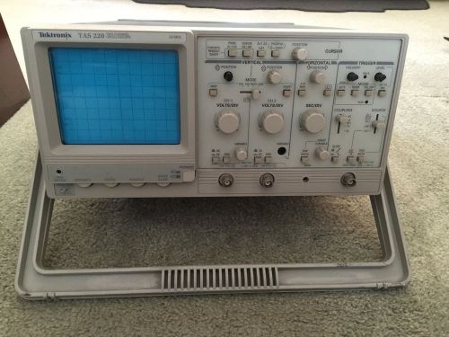 Tektronix TAS 220 TAS220 oscilloscope, for parts