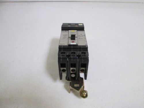 SQUARE D CIRCUIT BREAKER FDA32100 *NEW OUT OF BOX *