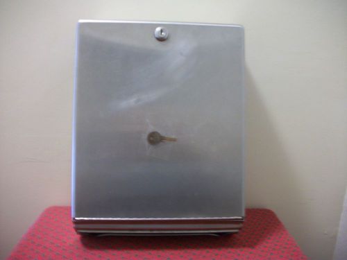 Bobrick New Stainless Steel Paper Towel Dispenser B-2620 Surface Mounted W/KEY