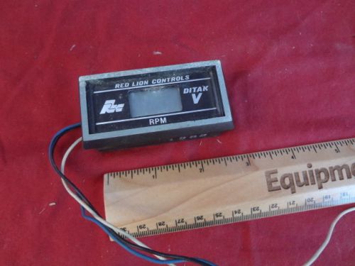Red Lion DT500000 DITAK V Electronic Rate Indicator Counter---SEE PICS BELOW