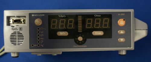 Nellcor OxiMax N-560 Medical Pulse Ox Monitor