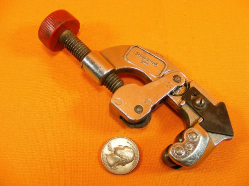 Vintage Indestro 1/8 - 1&#034; tubing cutter 262 USA