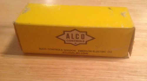 Alco Controls AMI-1FM4 1/2 SAE Moisture/Liquid Indicator NEW