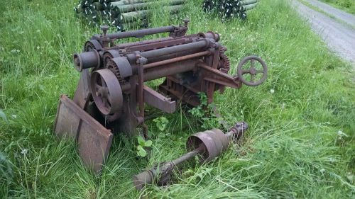 Vintage Wood 24&#034; Planer Belt Drive