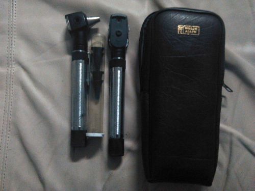 Vintage Welch Allyn Otoscope / Opthalomscope Diagnostic Set