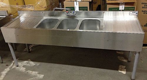 Krowne 18-63C 72&#034; Three Compartment Bar Sink w/ 18&#034; Drainboards Left &amp; Right