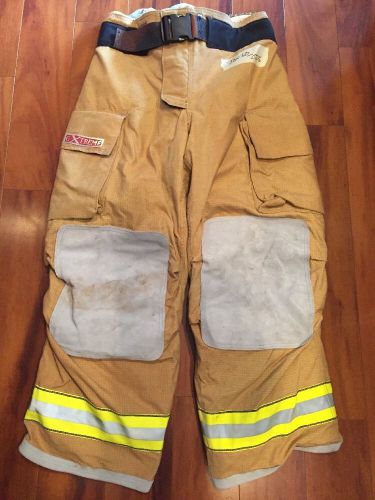 Firefighter bunker/turn out gear globe g xtreme 38w x 30l euc halloween costume for sale