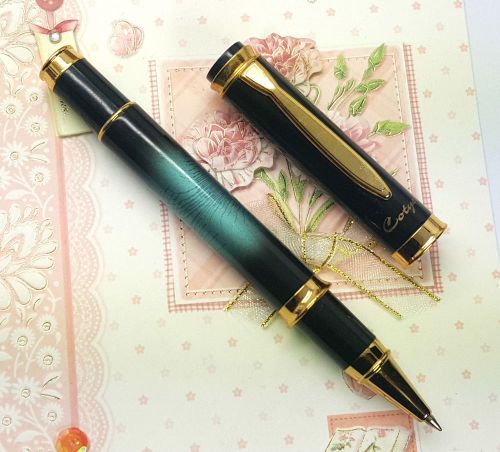 Cotyer V3 HIGH QUALITY Roller ball pen Black/w Green 1 pen 3 refills BLUE ink