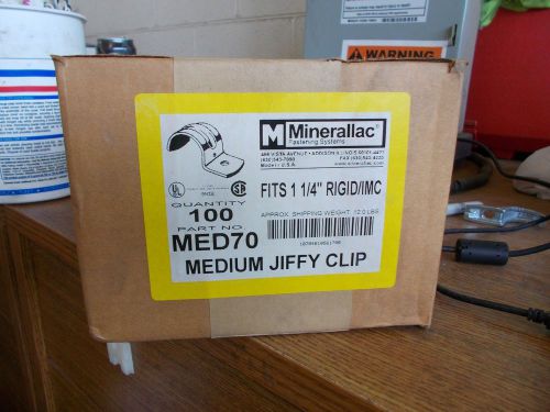 NEW BOX OF 100 MINERALLAC JIFFYCLIPS PIPE STRAP 1-1/4&#034; MED70