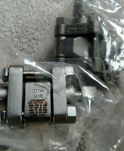 swagelok ball valve 1/4&#034; (2)    SS-62TS4-JL
