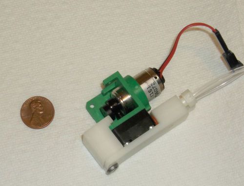 Small Precision Air Vacuum Pump Ion Mass Spectrometer Assembly Thermo OVM 580B