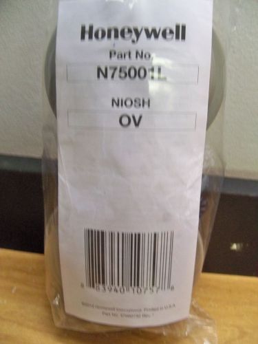 New north honeywell n75001l vapors respirator cartridge 2pk free fast1st cls s&amp;h for sale