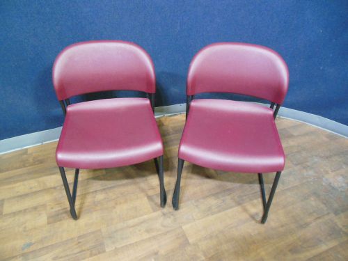 Hon 4031 Pair of Stacking Chairs