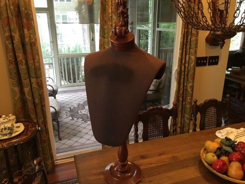 VINTAGE MENS TORSO DISPLAY MANNEQUIN FORM