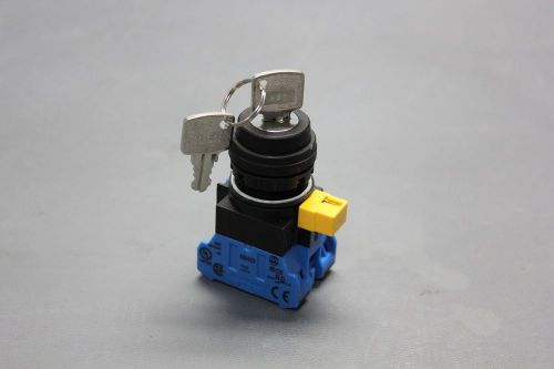 New idec 2 position keyed key selector switch hw automation for sale