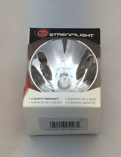 Streamlight 25127 SL-20XP-LED Replacement Lamp Module. Fits SL-20XPLED