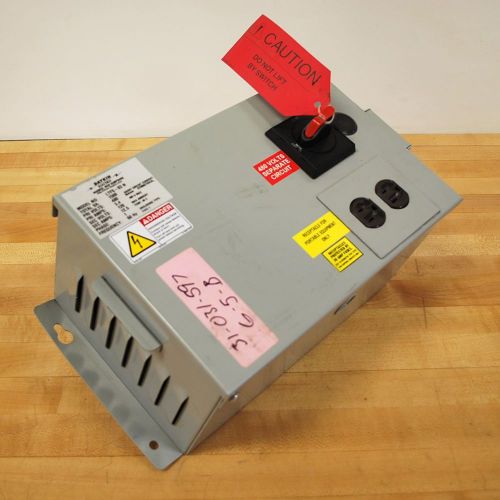 Daykin ltsf-03 n industrial control transformer disconnect. 480vac to 120vac. for sale