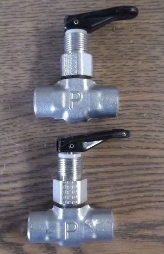 2 Parker 2F-V4 Valves