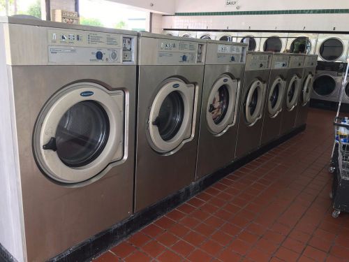 COIN LAUNDRY EQUIPMENT - WASCOMAT W640 WASHERS